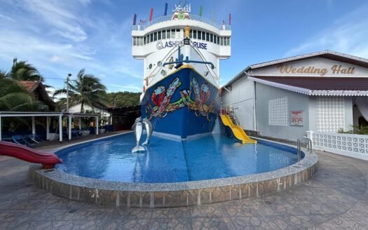 Puteri Qashrina Chalet