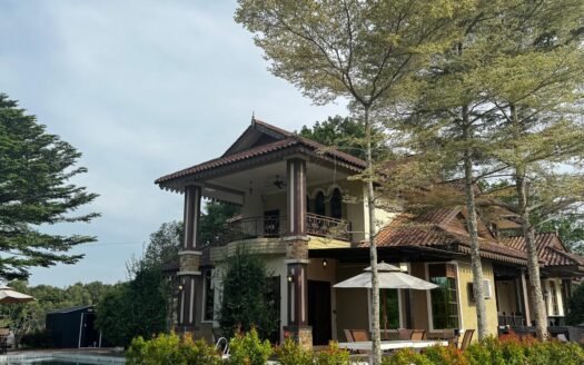 Luxury Villa Hening Sari