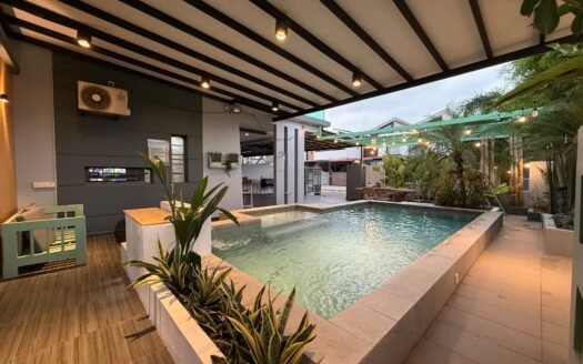 The Hiijo Haus